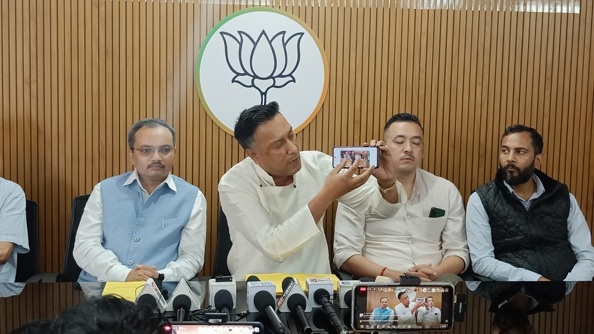 Sikkim BJP spokesperson alleges CM and Chief Secretary implicated in SBS scam