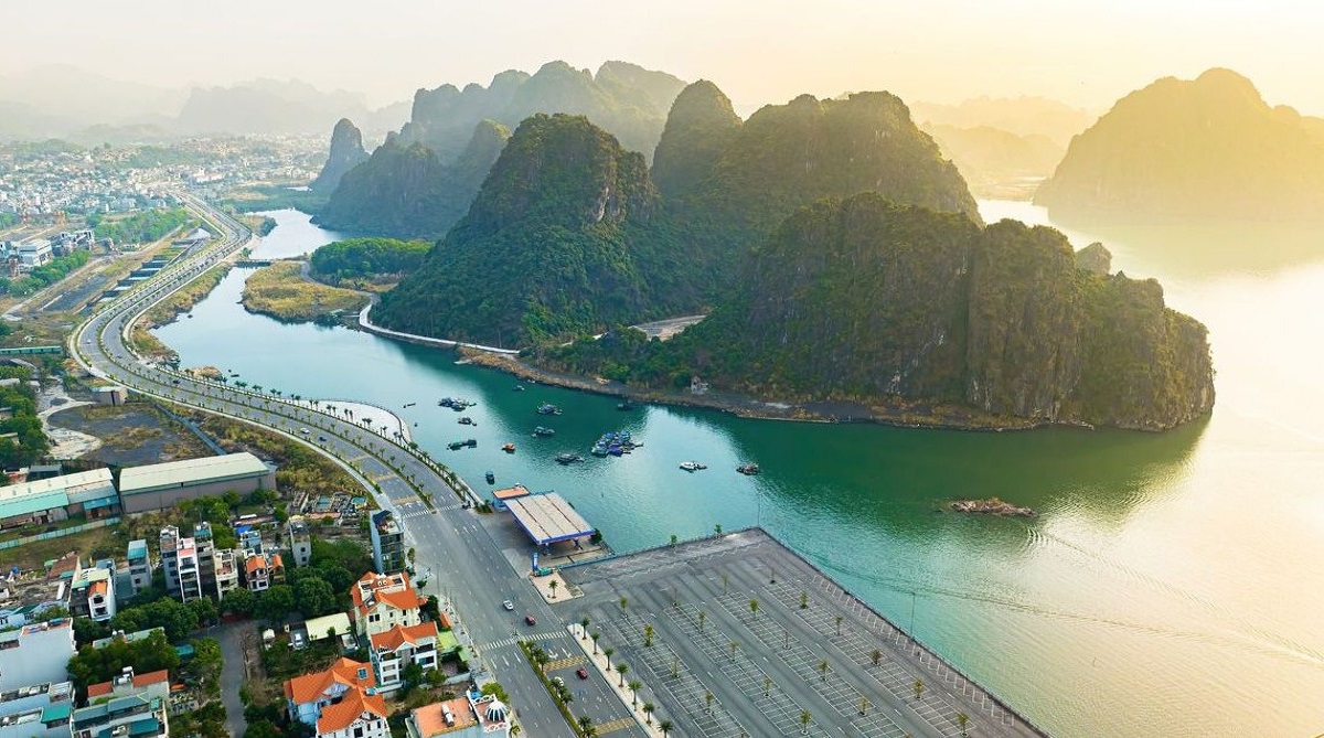 Shop till you drop: Top 7 affordable International shopping spots