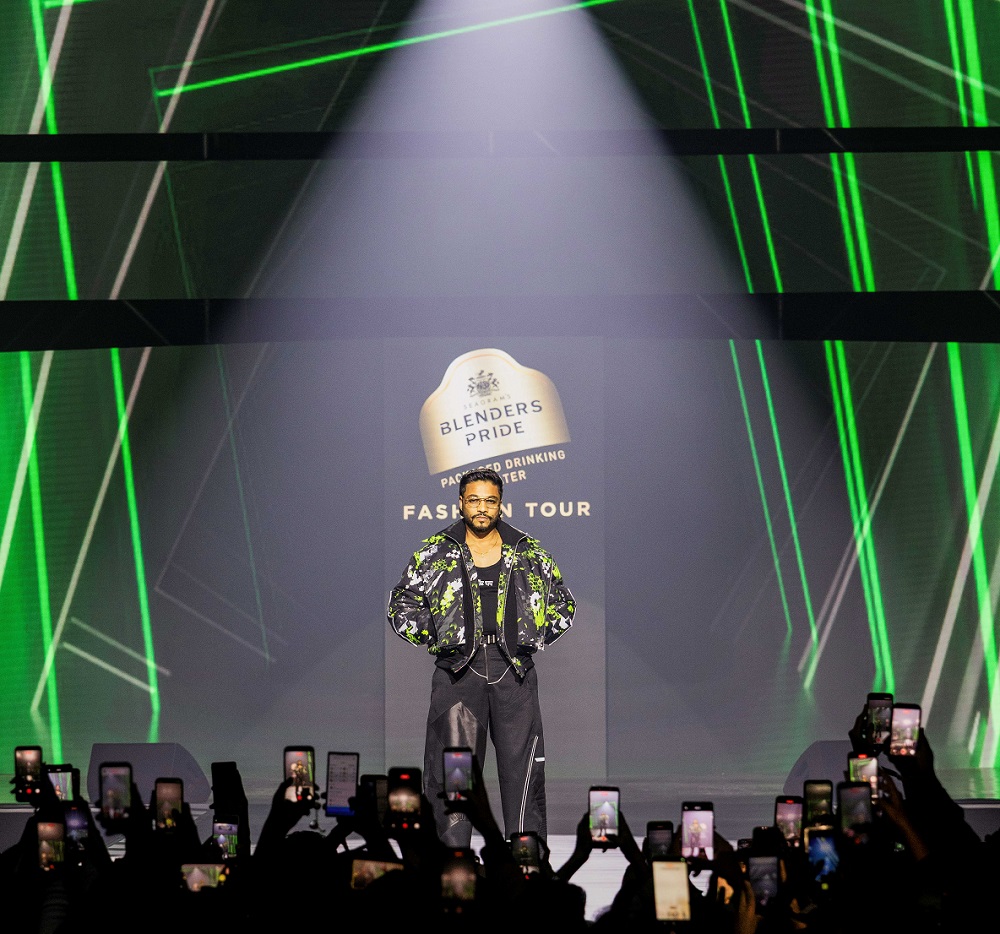 Blenders Pride Fashion Tour Brings Motorsports-Inspired Fashion