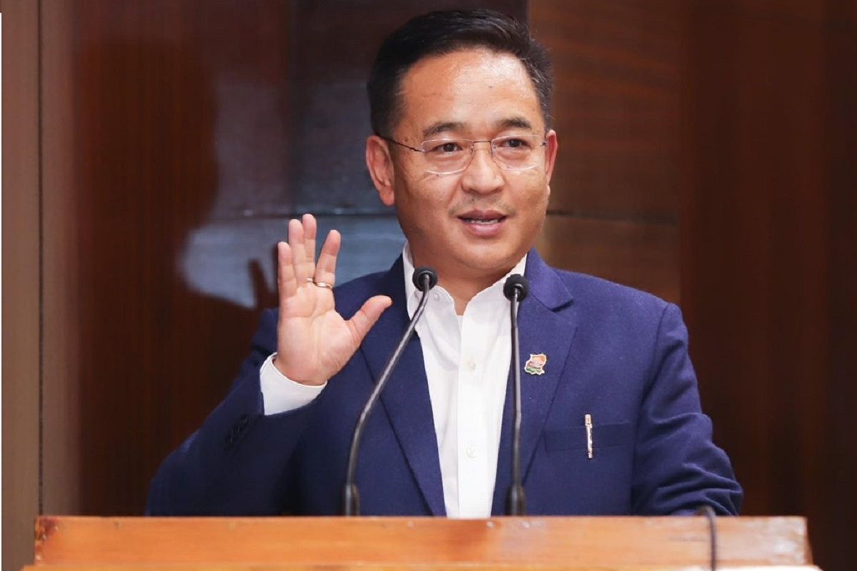 Sikkim CM Prem Singh Tamang condoles demise of Venerable Ngari Rinpoche